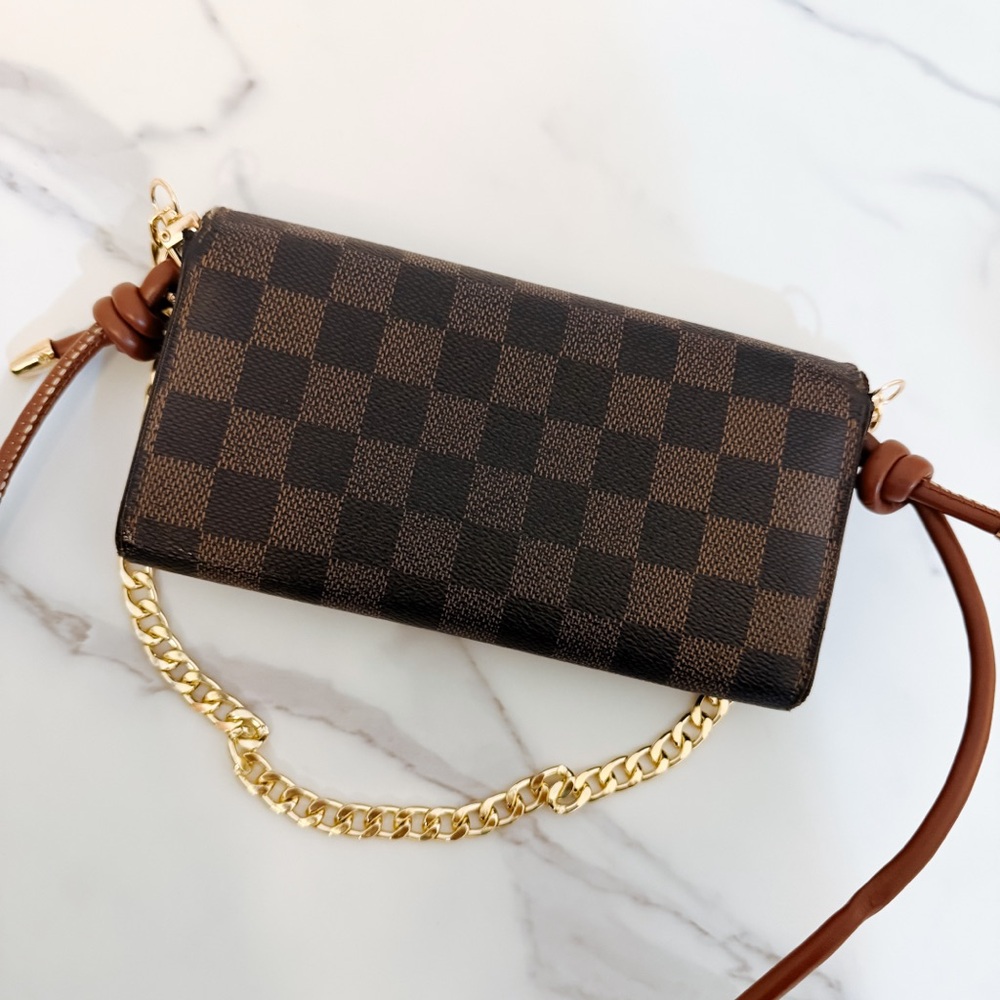 Sale! Louis Vuitton Damier Ebene Sarah wallet with strap - Picture 5 of 15